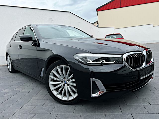 BMW 520 d Luxury Line *LED*Koža*Digital Tacho*