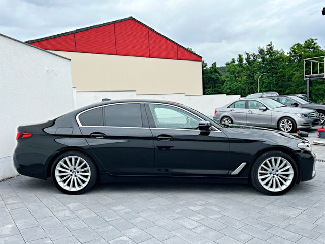 BMW 520 d Luxury Line *LED*Koža*Digital Tacho*