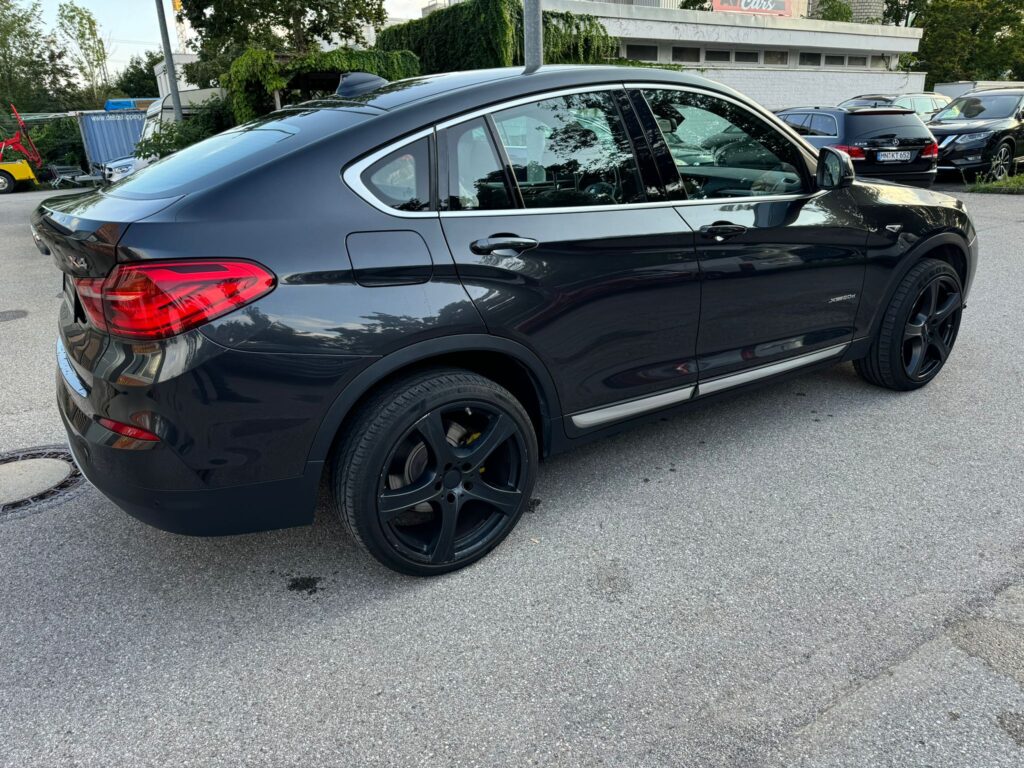 Bmw X4 xDrive *Automatik*Šiber*