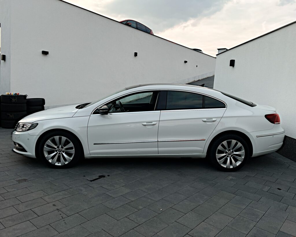 Volkswagen Passat CC