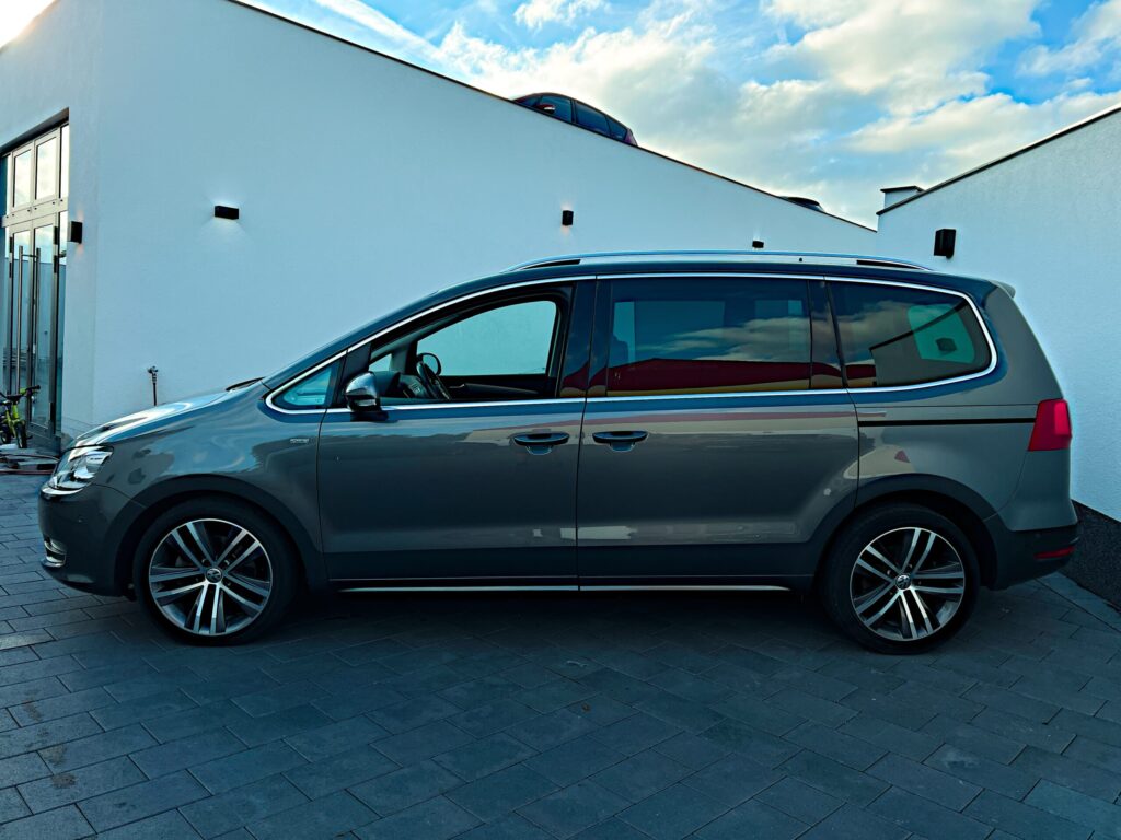 Volkswagen Sharan 2.0 TDI DSG