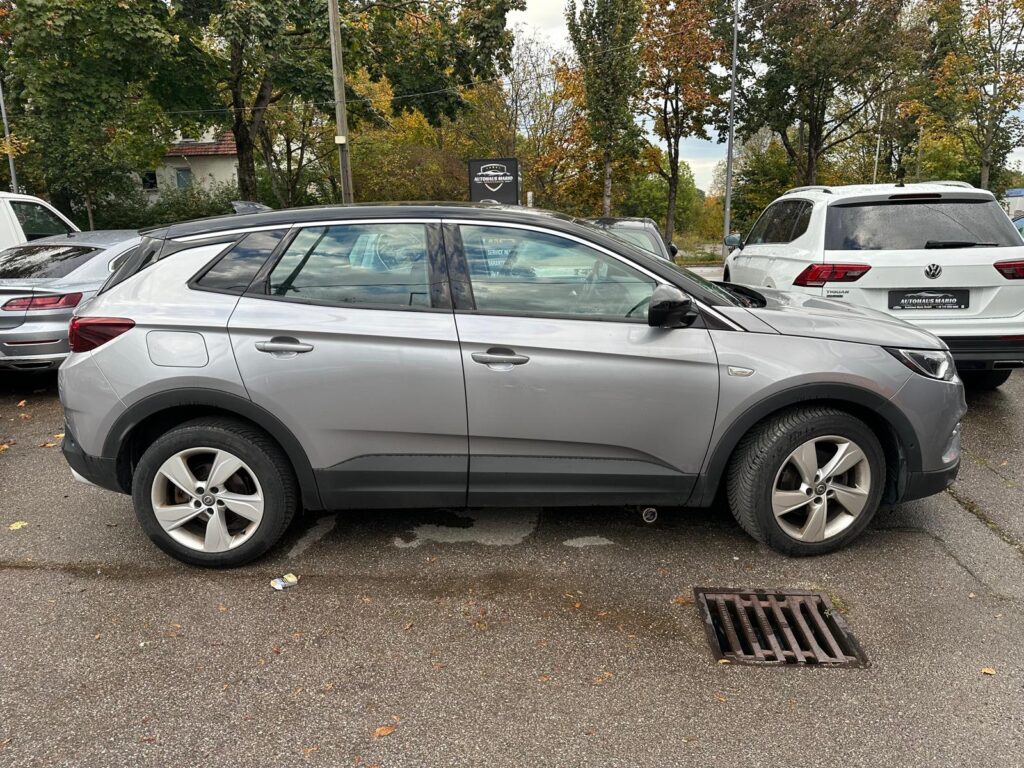 Opel Grandland X Turbo D *Automatik*Navigacija*