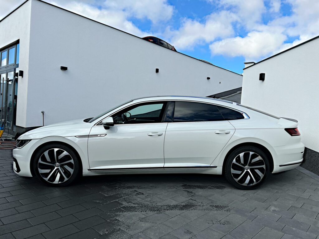 Volkswagen Arteon 2.0TDI 4Motion DSG R-line