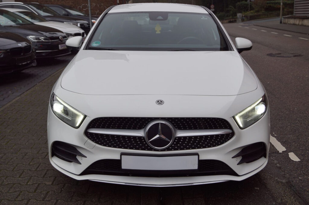 Mercedes-Benz A 200 AMG Line