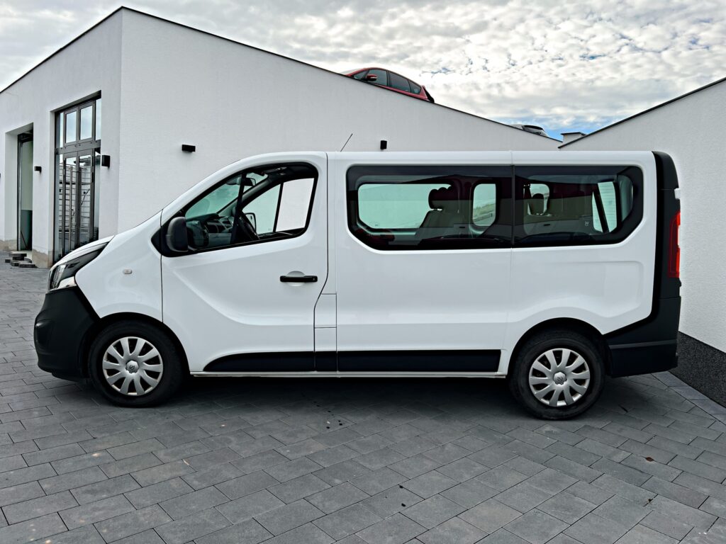 Opel Vivaro 9 Sjedala *Navigacija*