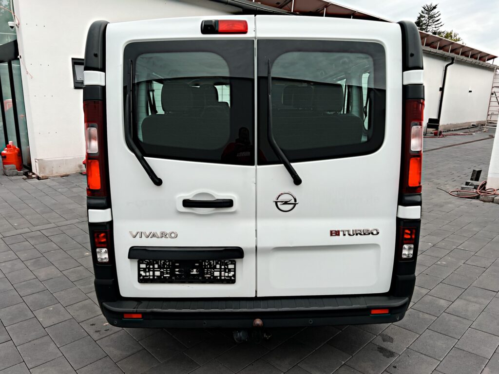 Opel Vivaro 9 Sjedala *Navigacija*