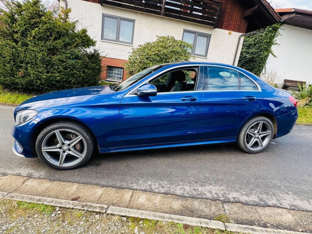 Mercedes-Benz C220d BlueTec AMG Paket *Šiber*