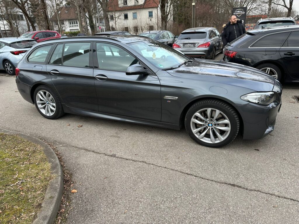 Bmw 530d Touring *M Paket*Panorama*Automatik*