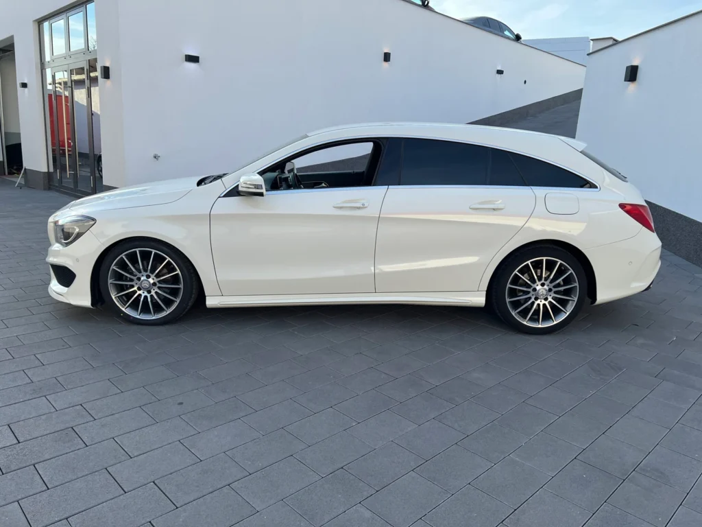 Mercedes Benz CLA200 Shooting Brake