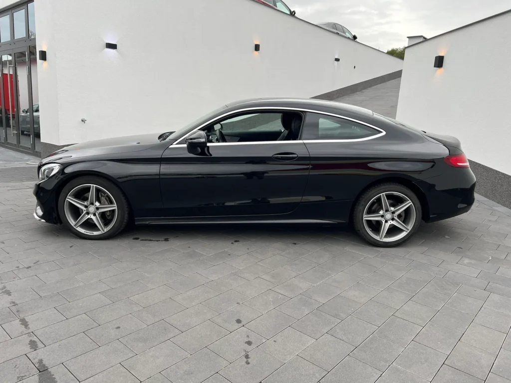 Mercedes Benz C 220d Coupe