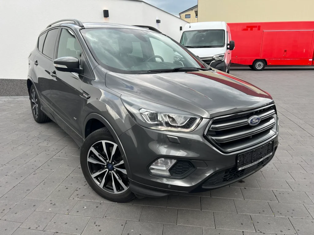 Ford Kuga 2.0 ST-line