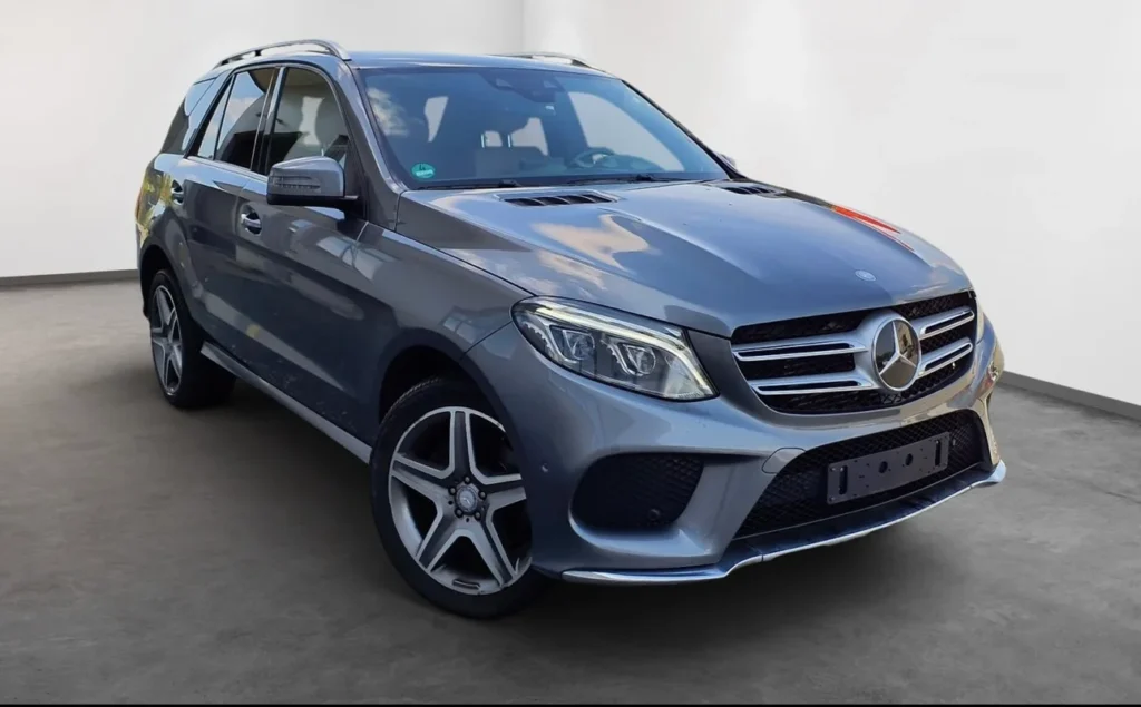 Mercedes-Benz GLE 350 d 4Matic 9G-Tronic "AMG Line"
