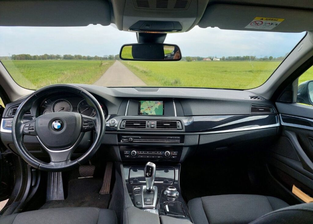 BMW F11 520D