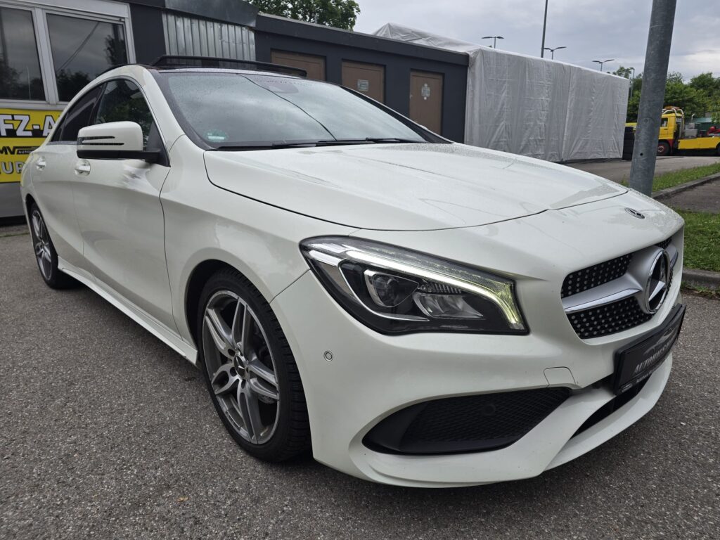Mercedes CLA 200d *AMG optic*Panorama