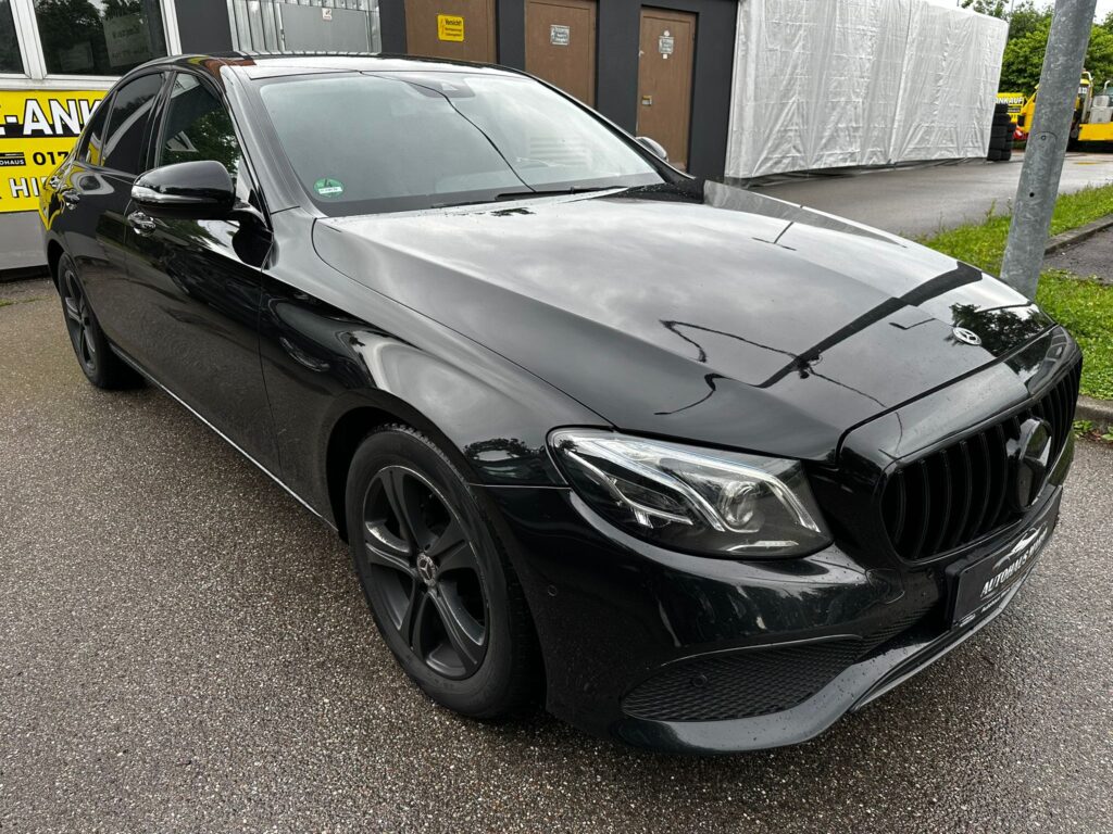 Mercedes E220D *Kamera*Digital Cockpit*Navigacija*