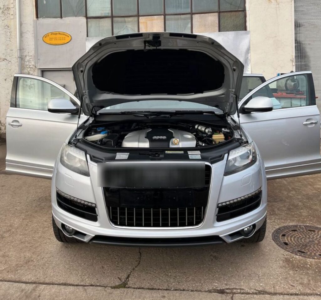 Audi Q7 Quattro *7 Sjedala*Panorama*