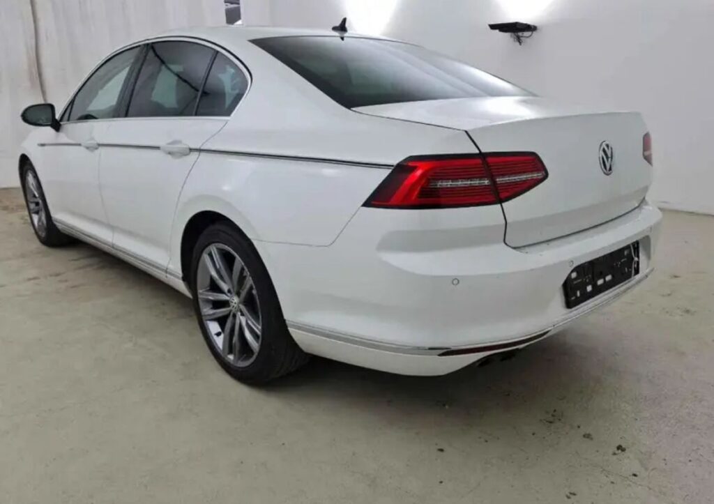 Volkswagen Passat 4 Motion DSG *Navi*