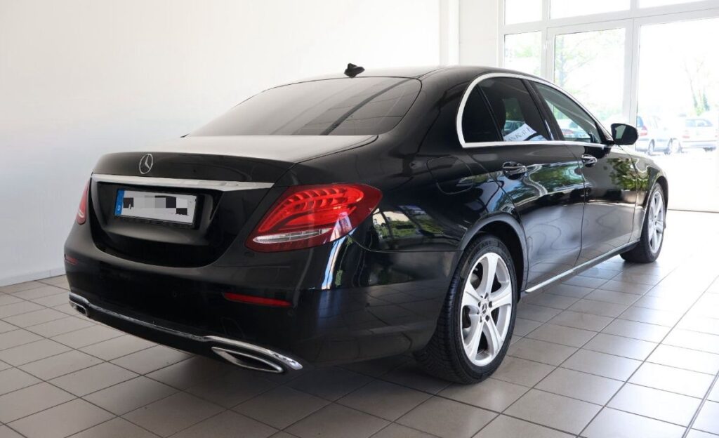 Mercedes Benz E 200 *Digital Cockpit*CarPlay*Kamera*