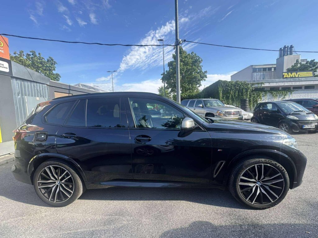 Bmw X5 M50D *Navigacija*Panorama*Digital Cockpit*X Drive*