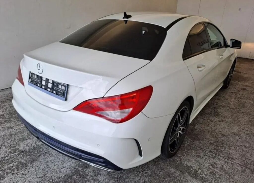 Mercedes-Benz Cla 220D 4Matic