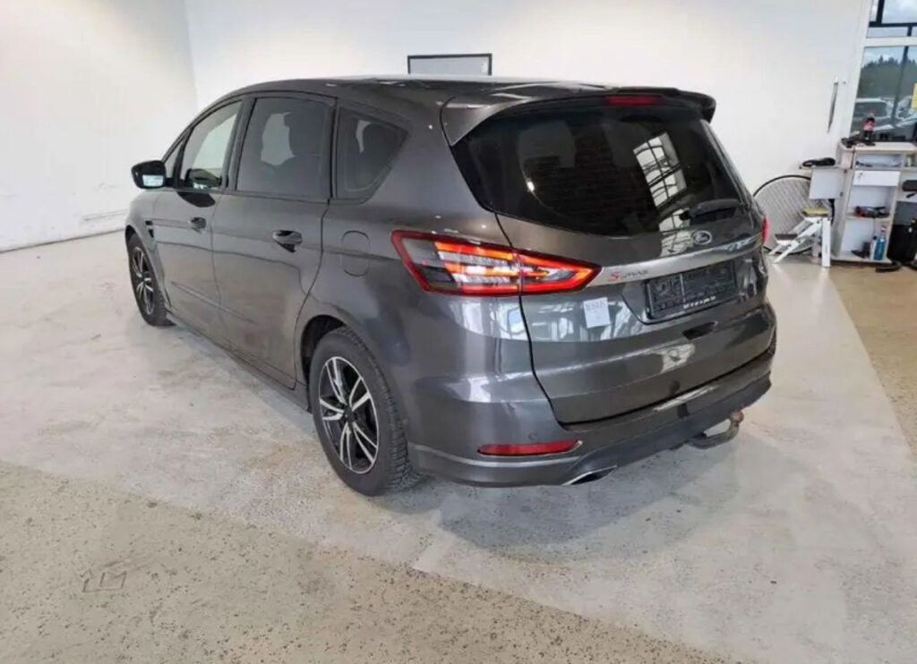 Ford S-Max 2.0 TDCI Bi-Turbo 7 Sjedala