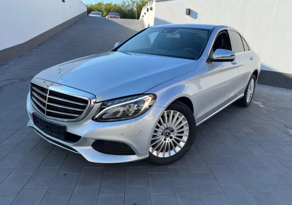Mercedes Benz C180