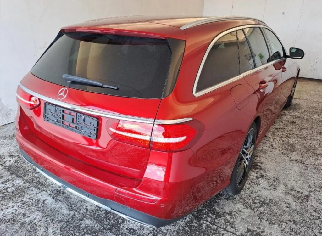 Mercedes-Benz E 350 D T 9G-Tronic