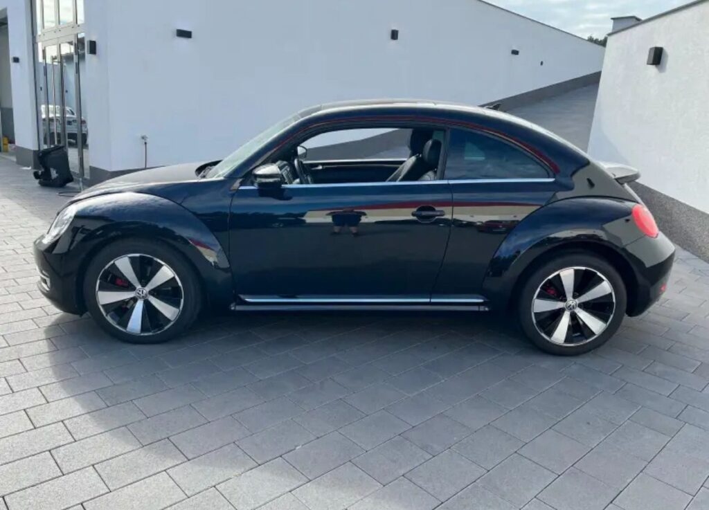 Volkswagen Beetle 2.0TSI