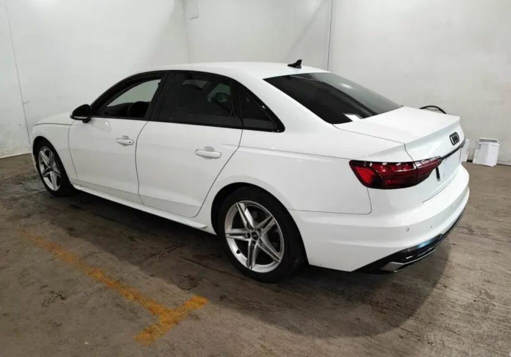 Audi A4 40 TDI S-Tronic
