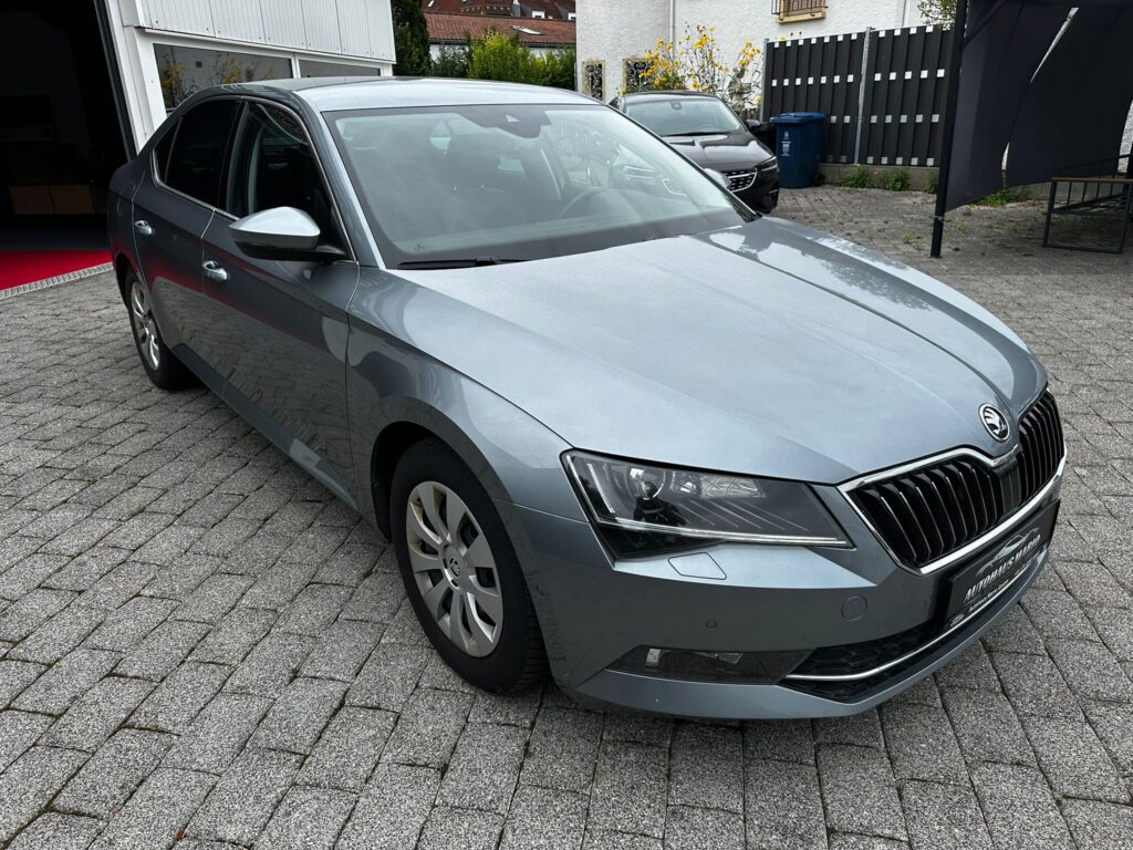 Skoda Superb 2.0 TDI DSG