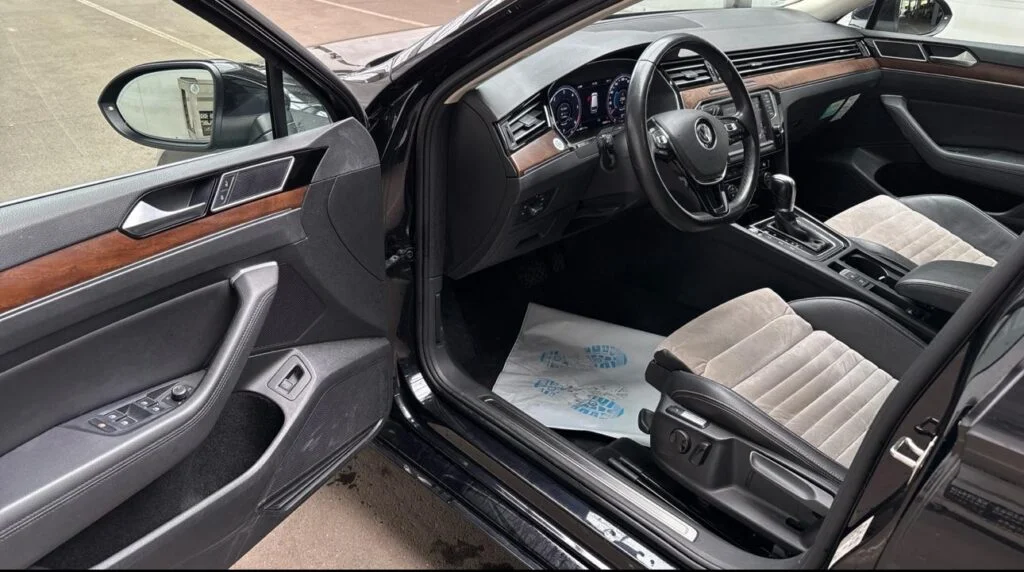 Volkswagen Passat Variant 2.0 TDI SCR 4Motion DSG