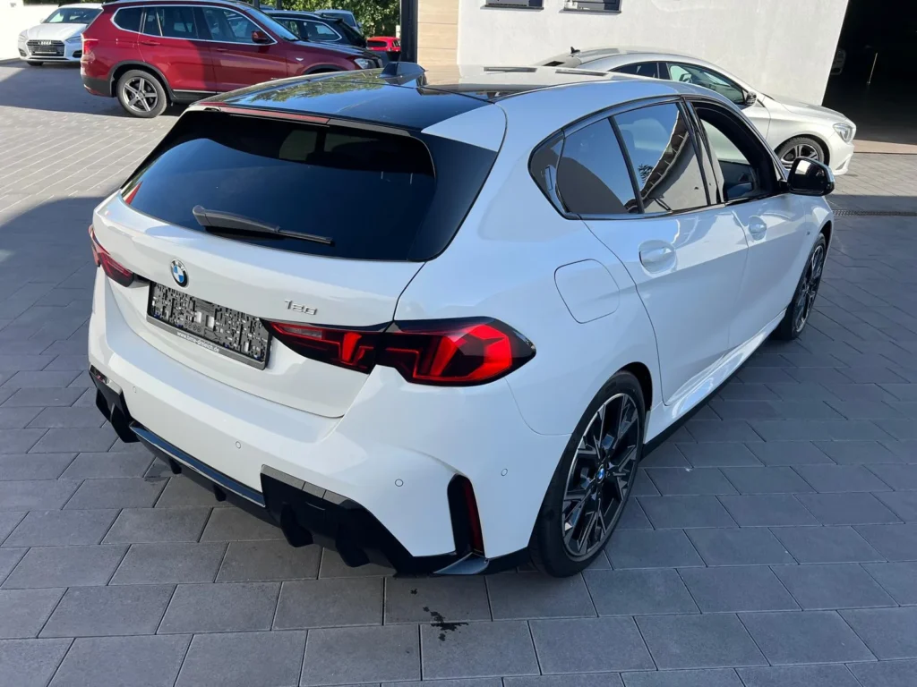 BMW 120i *M Paket*Digital Cockpit* NOVO