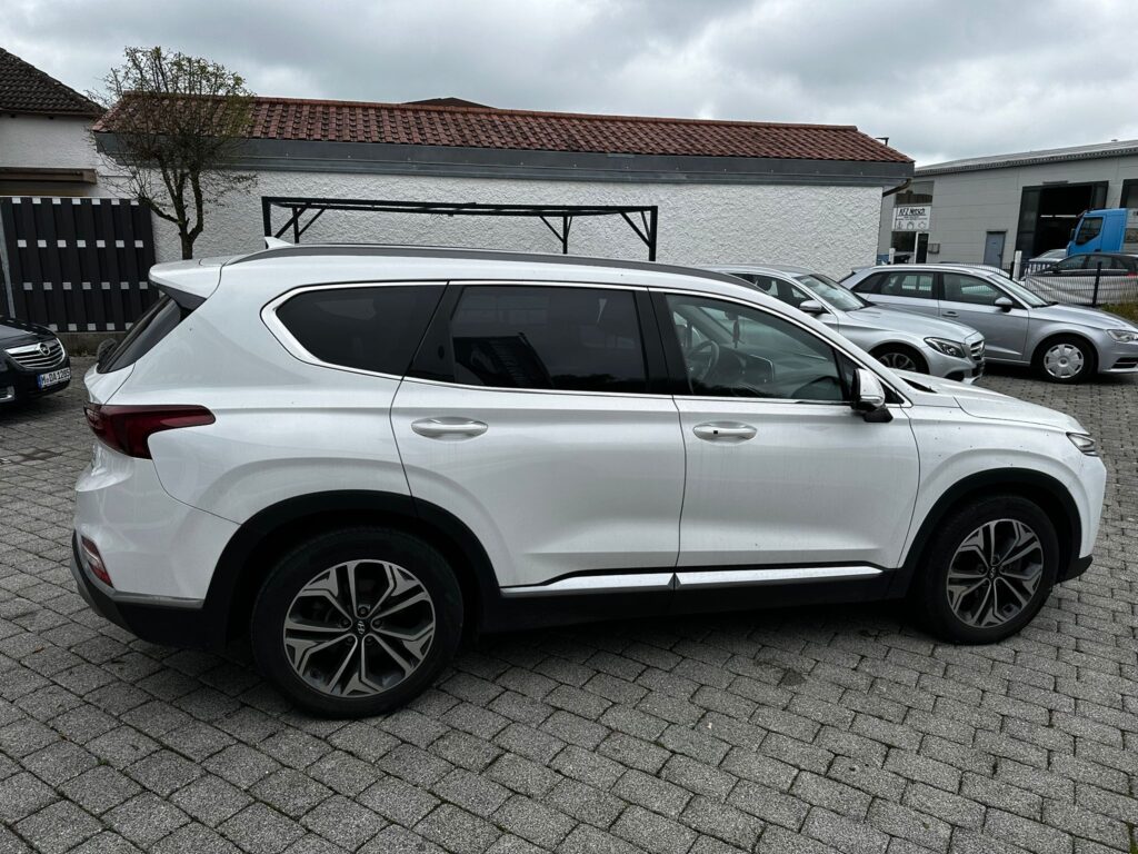 Hyundai Santa FE 4WD Full