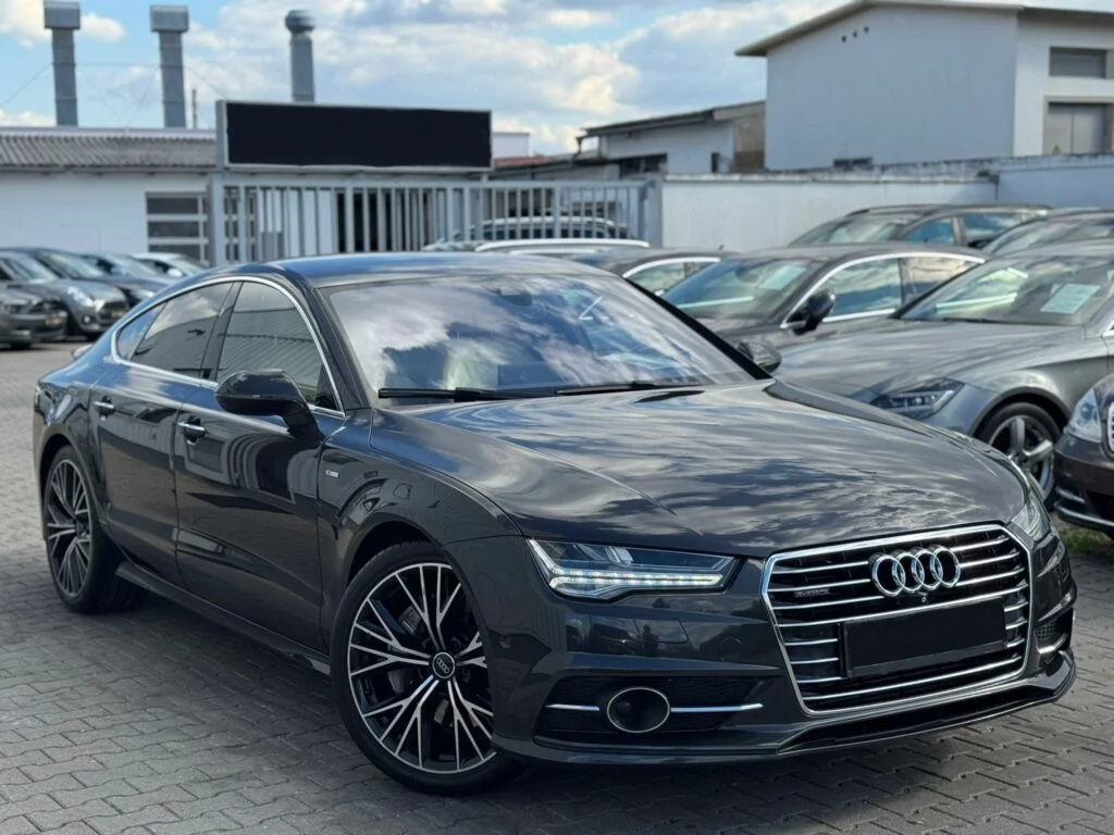 Audi A7 3.0 TDI QUATTRO *S LINE*