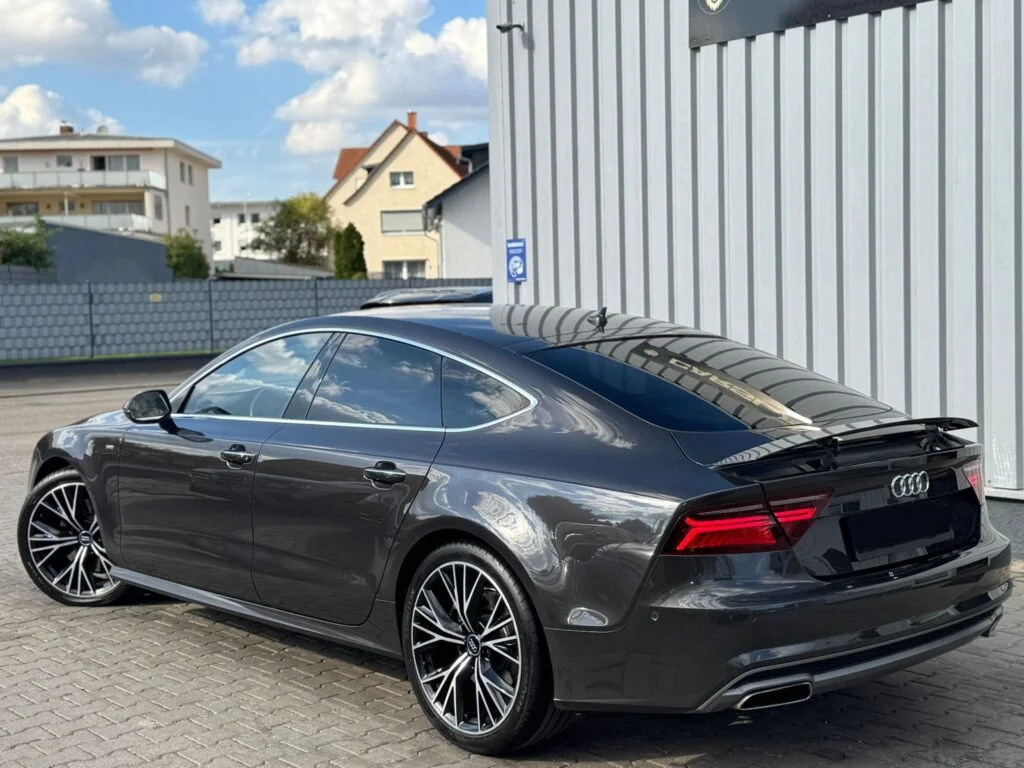 Audi A7 3.0 TDI QUATTRO *S LINE*