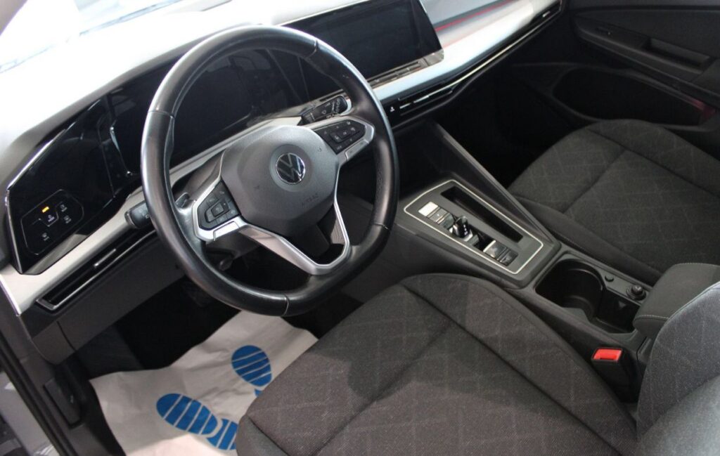 Volkswagen Golf 2.0 TDI *Virtual Cockpit*