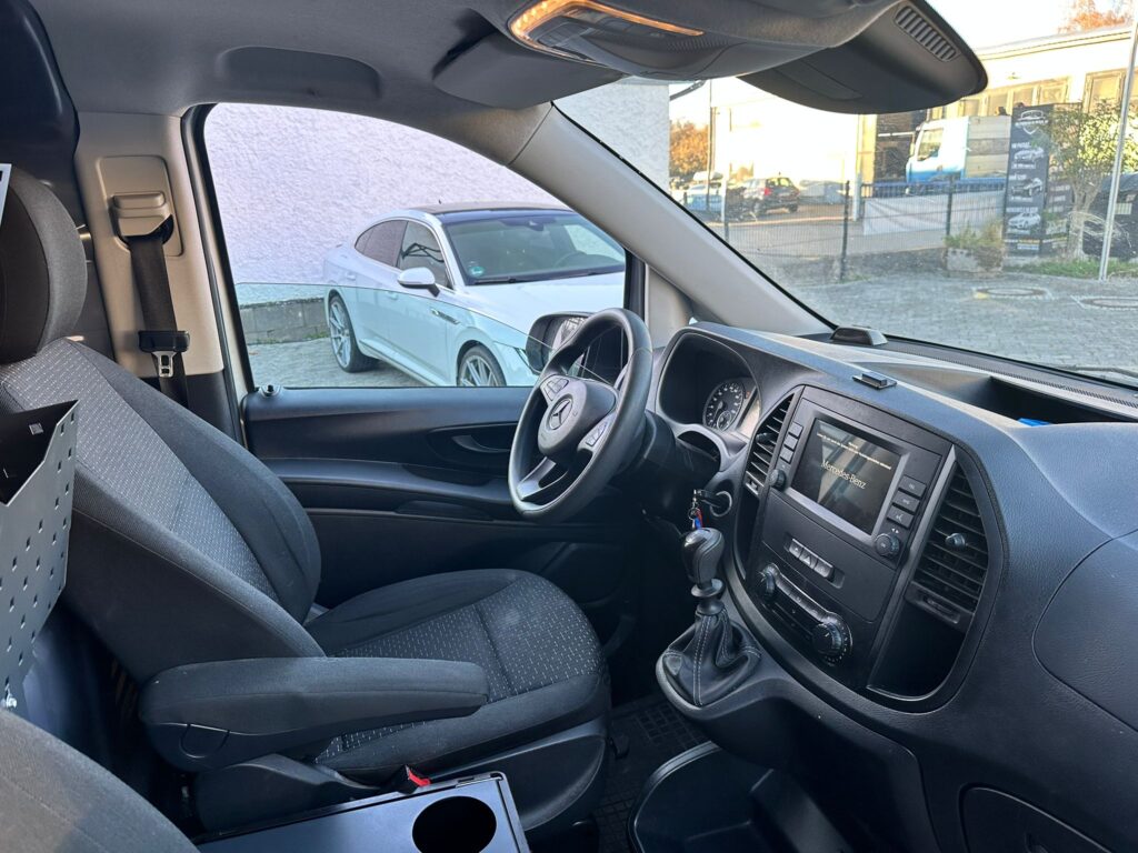 Mercedes Vito 114 *Kamera*