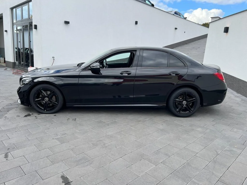 Mercedes-Benz C 180 9G-Tronic