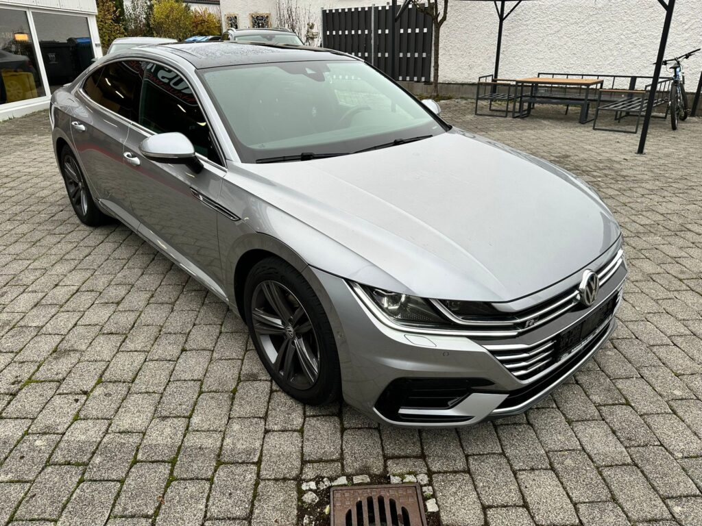 Volkswagen Arteon 2.0 TDI *Panorama*Digital Cocpit*