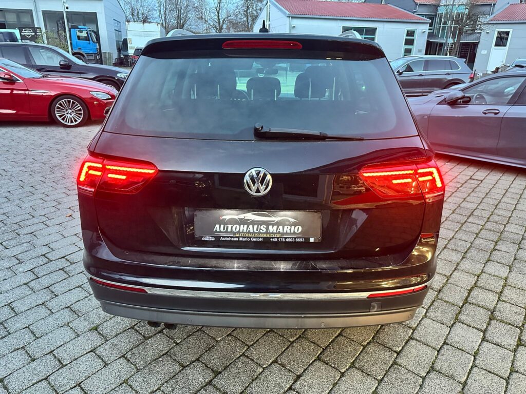 Volkswagen Tiguan *4-Motion*Panorama*Digital Cockpit*
