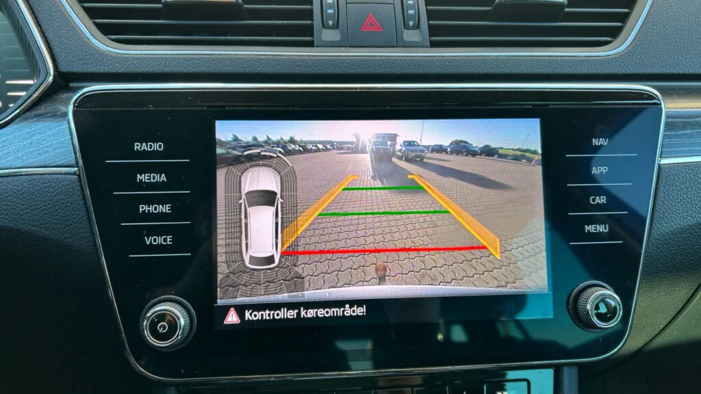 Skoda Superb 2.0 TSI BUSINESS EXECUTIVE *4WD*Digital Cockpit*