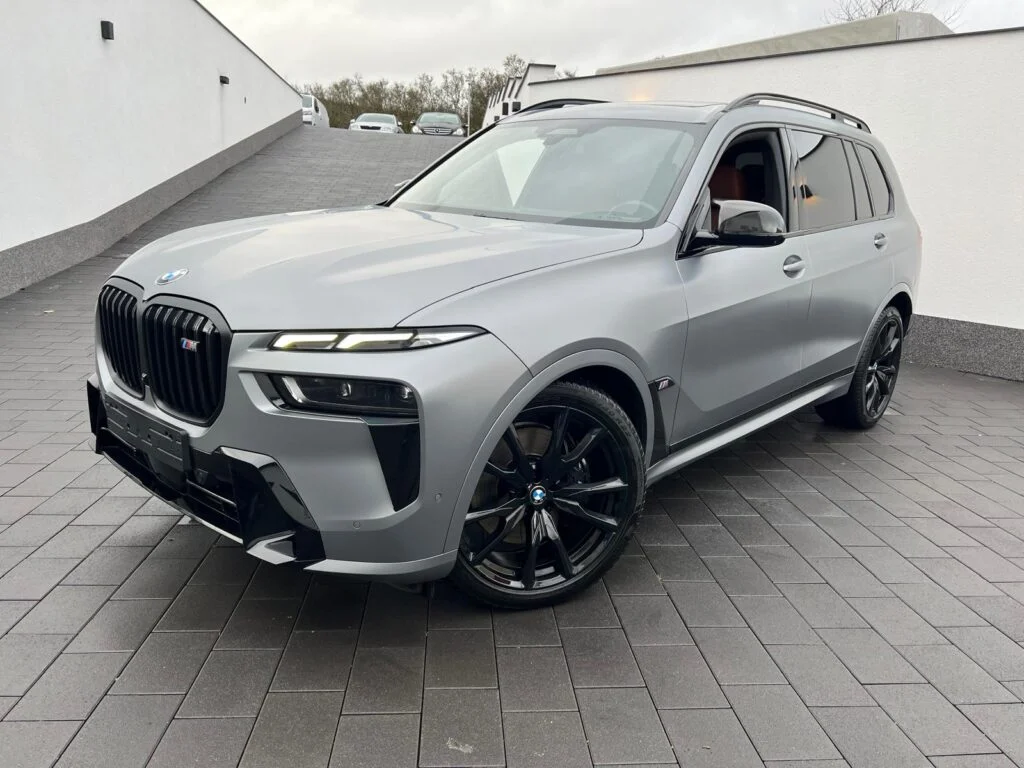 BMW X7 M60 i
