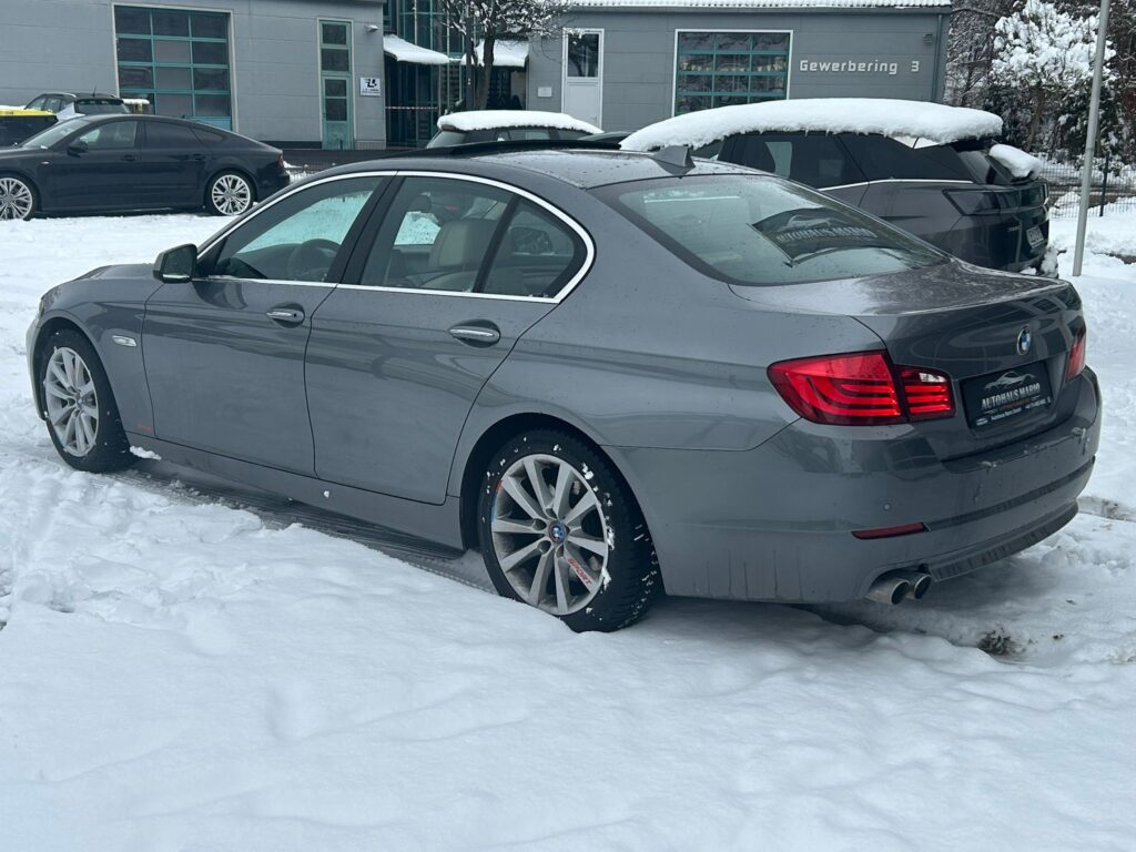 Bmw 530d *Kamera*Carplay*