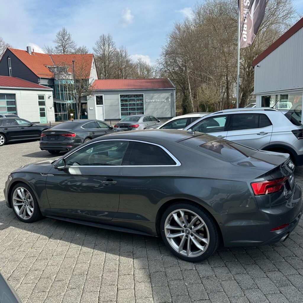 AUDI A5 COUPE TFSI *QUATTRO*