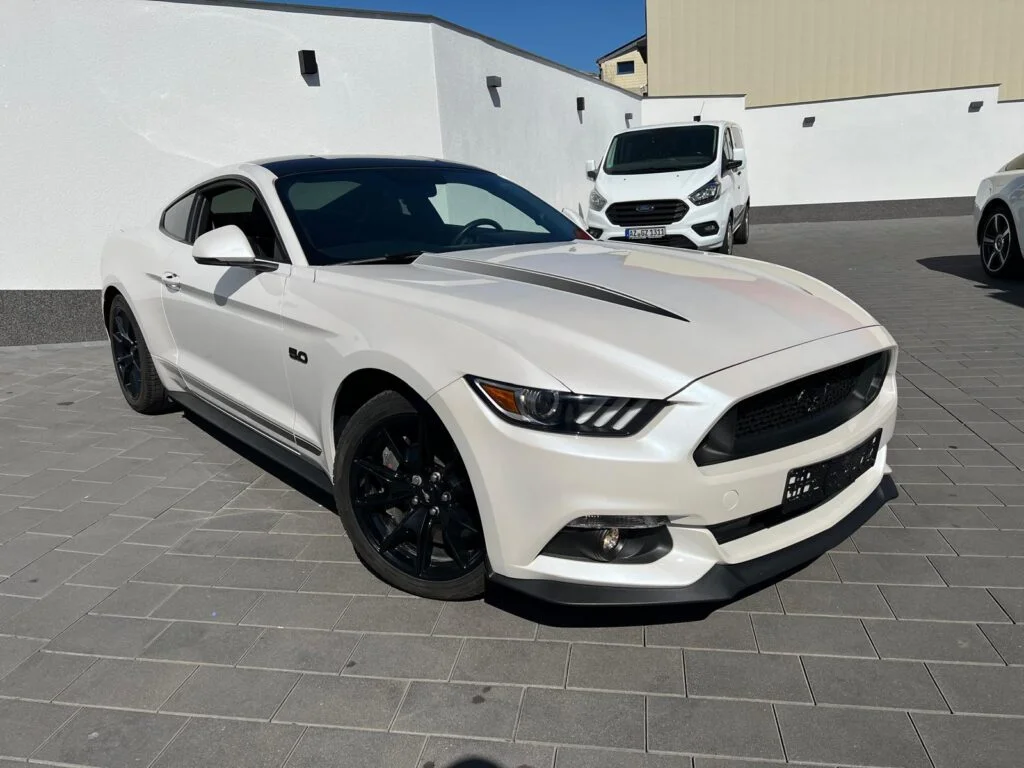 Ford Mustang GT Fastback