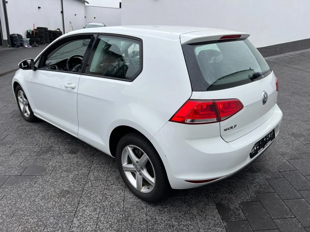 Volkswagen Golf VII