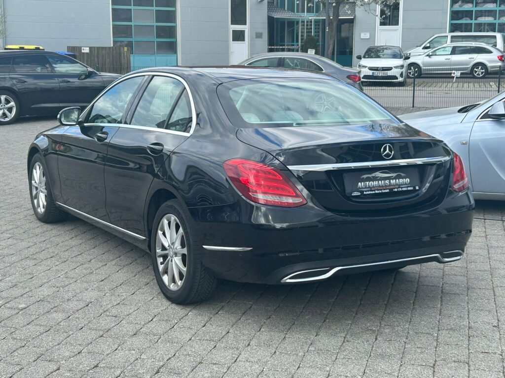 Mercedes C180