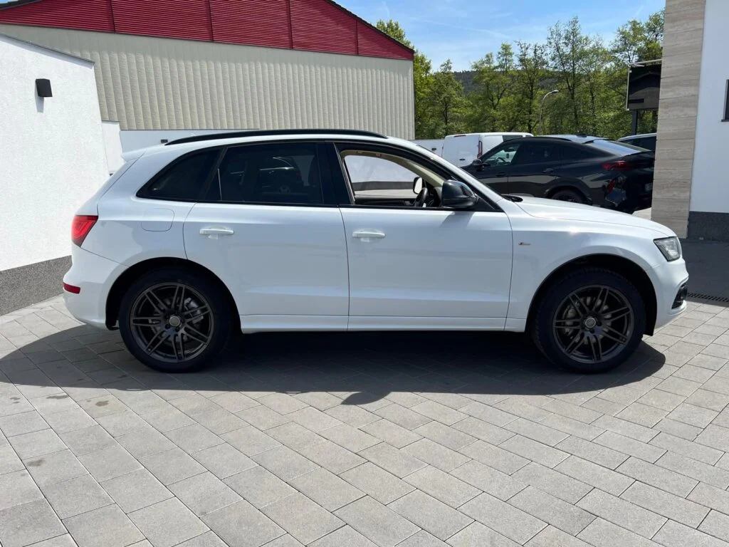 Audi Q5 3.0 TFSI S-Line *Quattro*