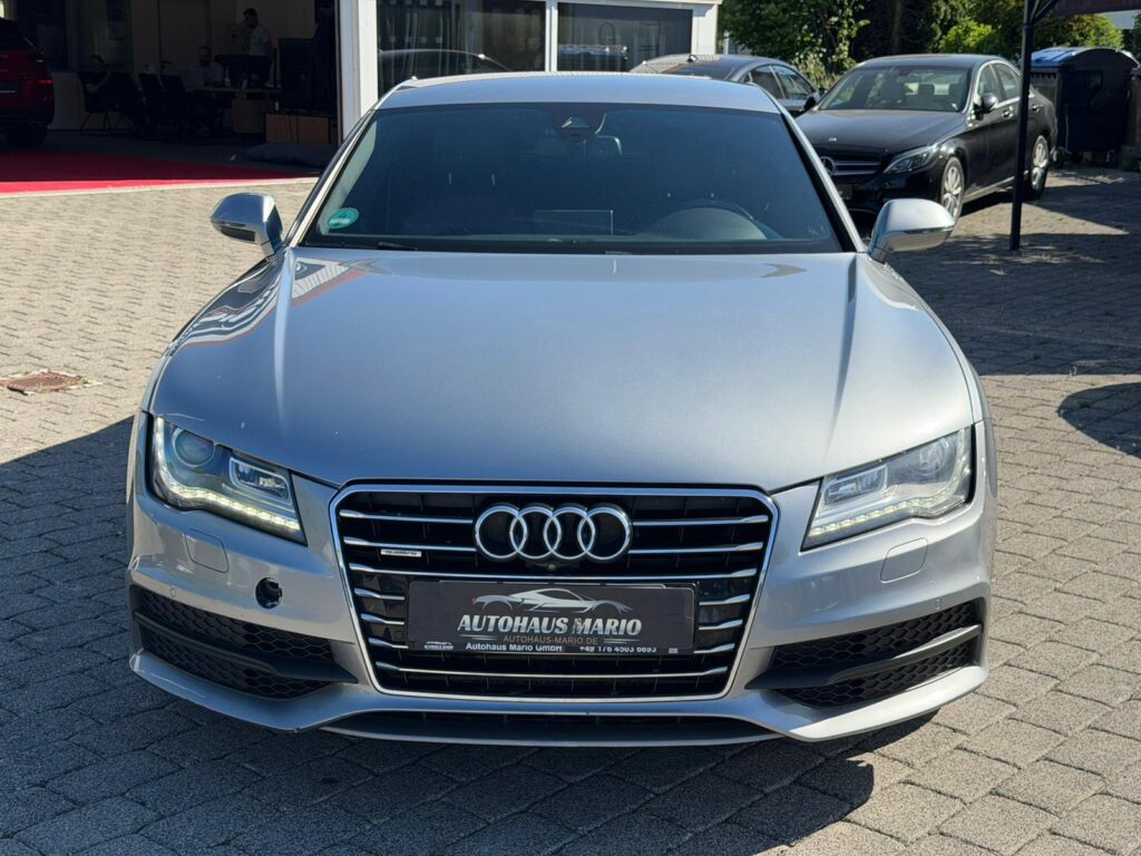 Audi A7 Quattro *F1*