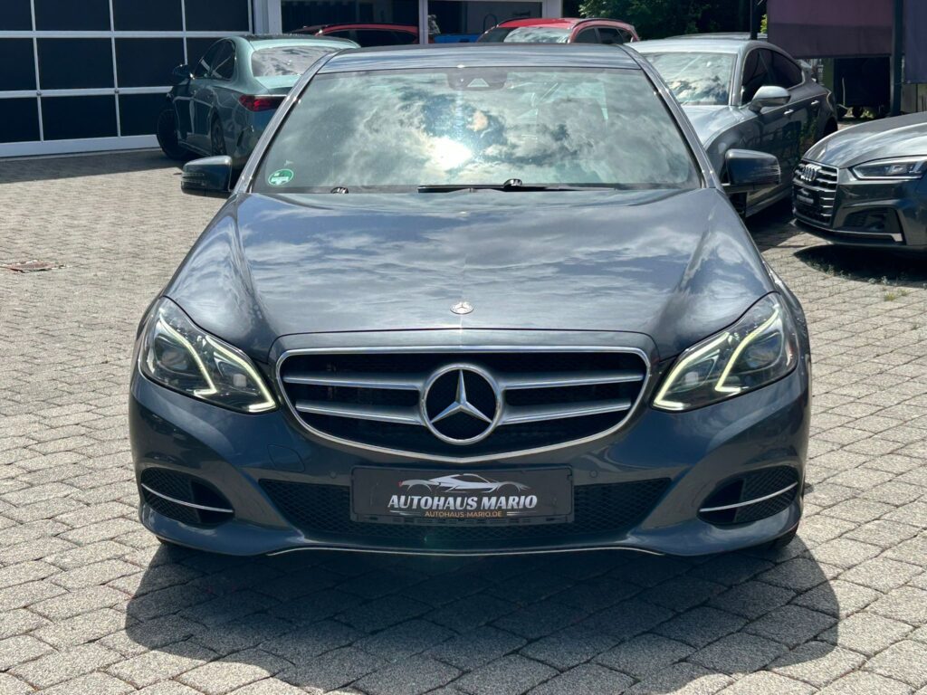 Mercedes E300